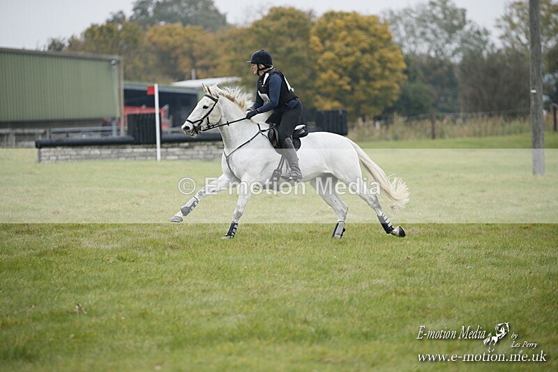 WWHT 181020 WWHT 181020 1459 - WWEC Intermediate Pairs (0.90m) 18/10/20