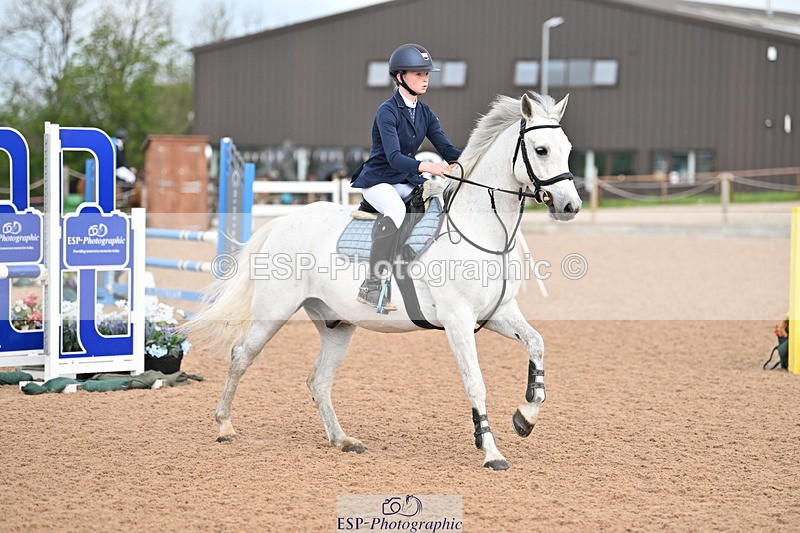 240506A-110350-08385 - Cls 3  Pony Discovery & 90cm Open