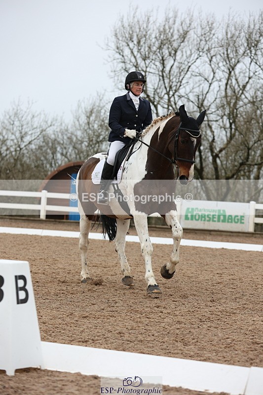 240121A-120334-01381 - Cls 12 Music Medium