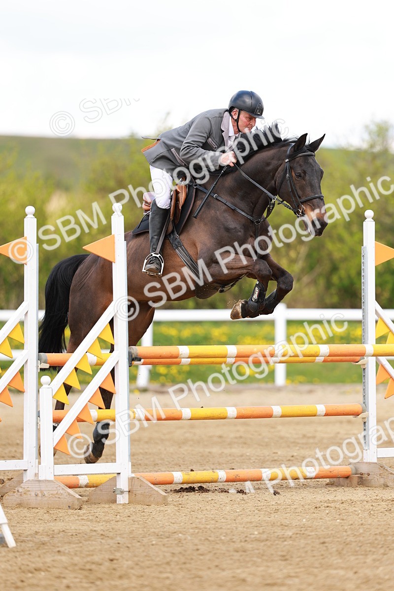 SBM_001914 - Class 4 - Senior Newcomers - 1.10m