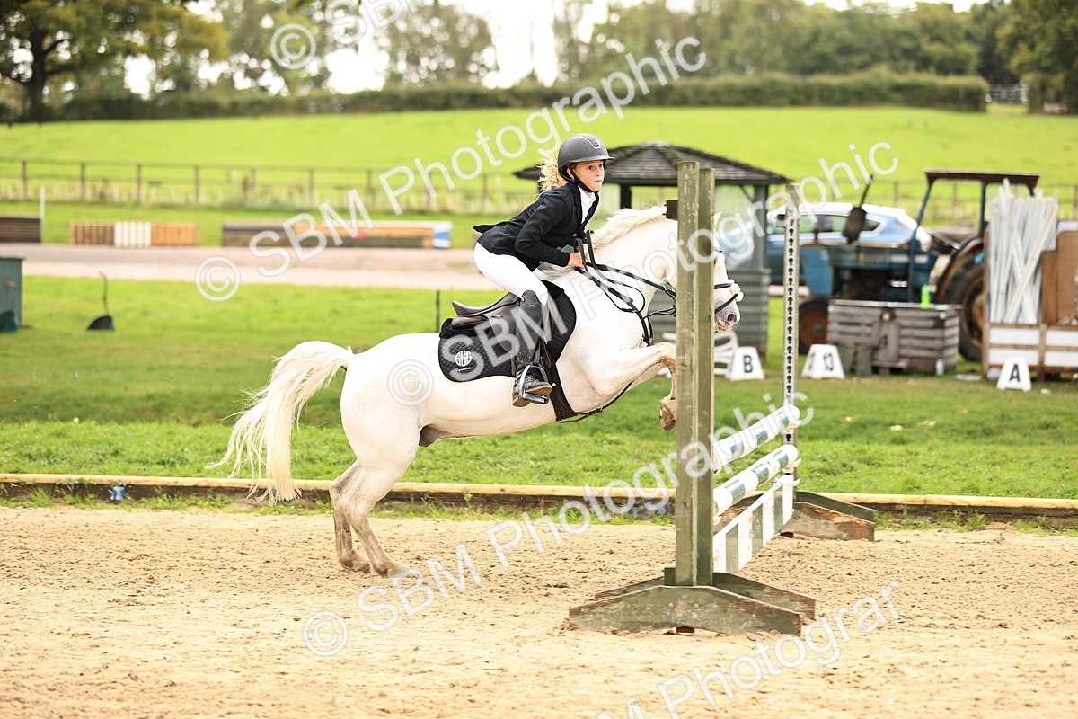 SBM_44760 - J9 - Junior Pony 70cm Championship