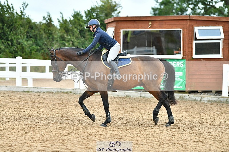 230730A-143607-10388 - Cls 35 1.05m Amateur Quali