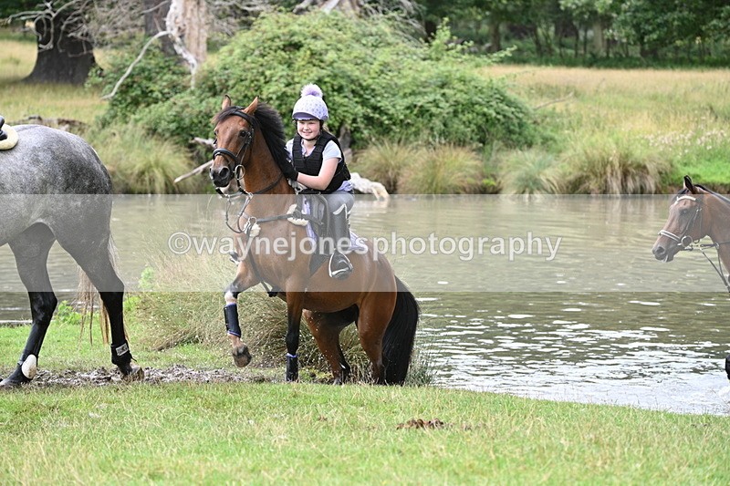 WJ7_3355 - Time at Water 12:15 to 12:50