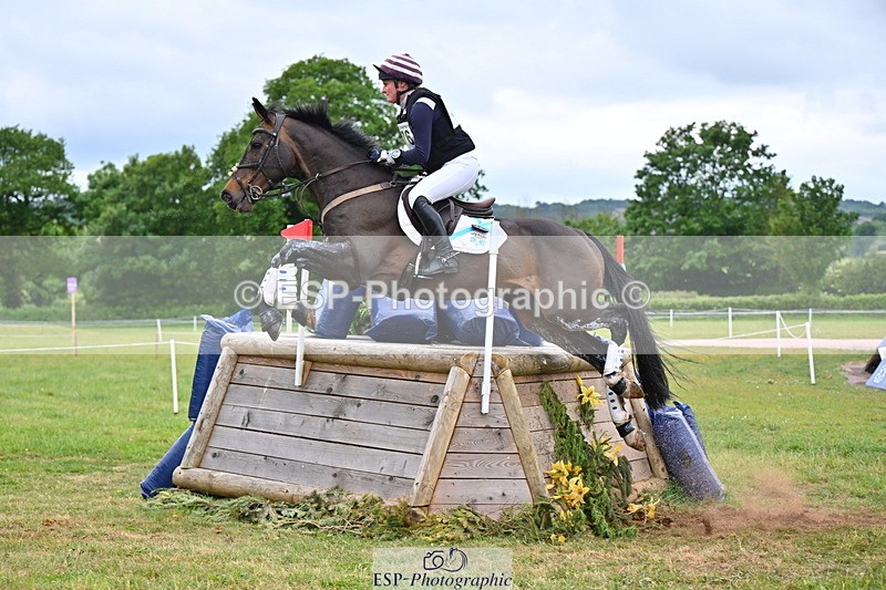 250524A-133110-10928 - B-376-Lucy.Robinson-BELLINE.SECOND.CHANCE