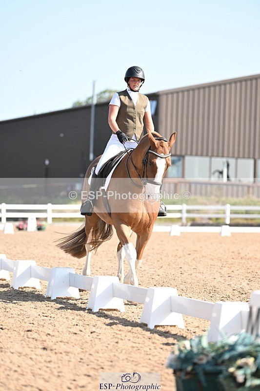 250816-101955-03347 - 048-Kirsty.ClackworthyStitch