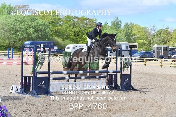 BPP_4780 - CLASS 14  SAT Senior British Novice/ 90cm Open