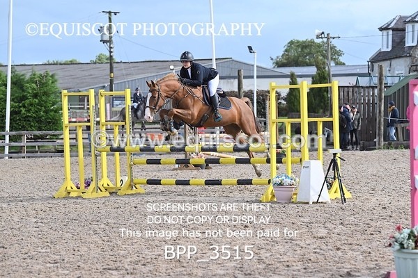 BPP_3515 - CLASS 36 SUN Senior British Novice/ 90cm Open