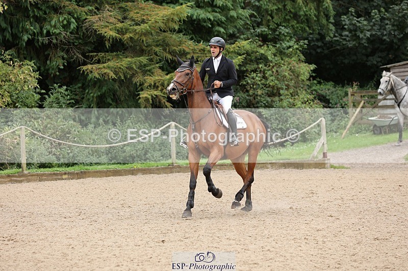 240817-142206-01853 - 05A Snr Newc