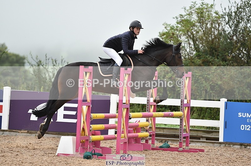 220829A-172436-00425 - 80cm Classes 5a 5b & 6