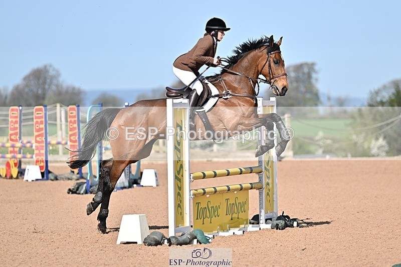 260408-103246-00180 - Cls 2 British Novice and 90cm