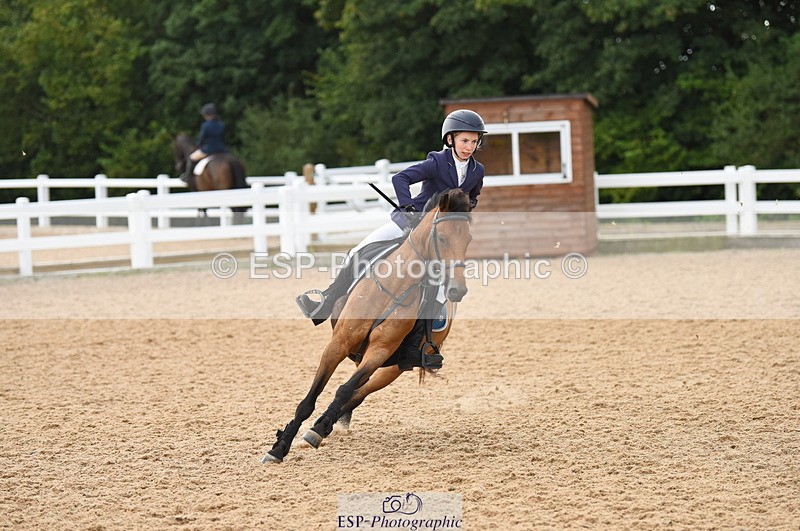 230815A-171756-00324 - 70cm