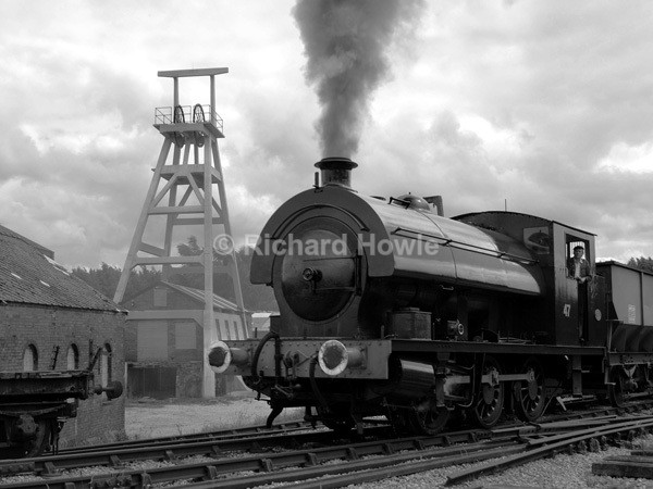 Loading Up - Potteries Images
