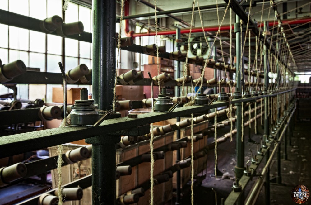 Wilde Yarn Mill (Manayunk, PA) Threaded