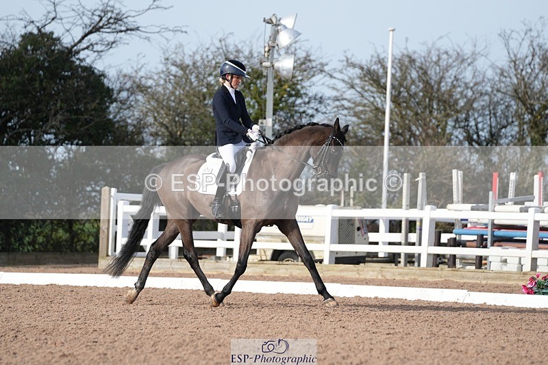260214-134102-04270 - 118-Holly.Kerslake
