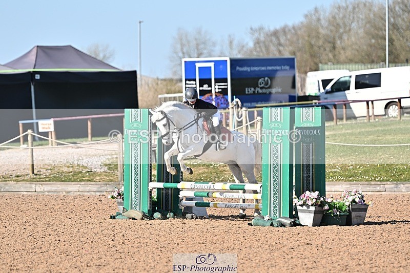 250401-162820-00099 - 60cm classes