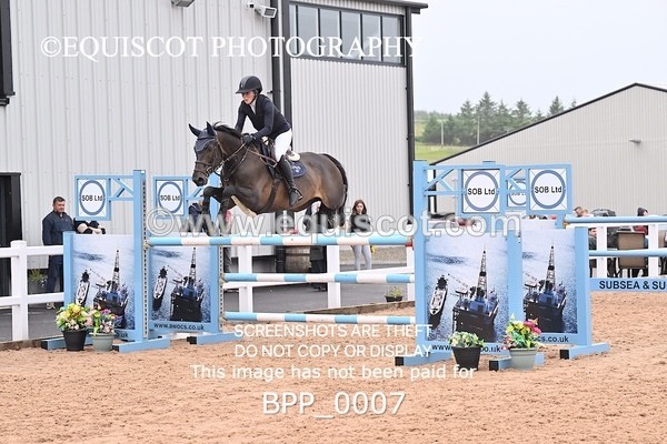 BPP_0007 - CLASS 25 SUN HOYS Redpost Equestrian Senior Foxhunter Second Round