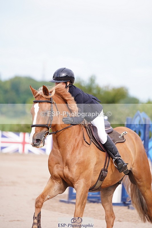 240721A-084342-16280 - Cls 24, Amateur 1.05m Accumulator