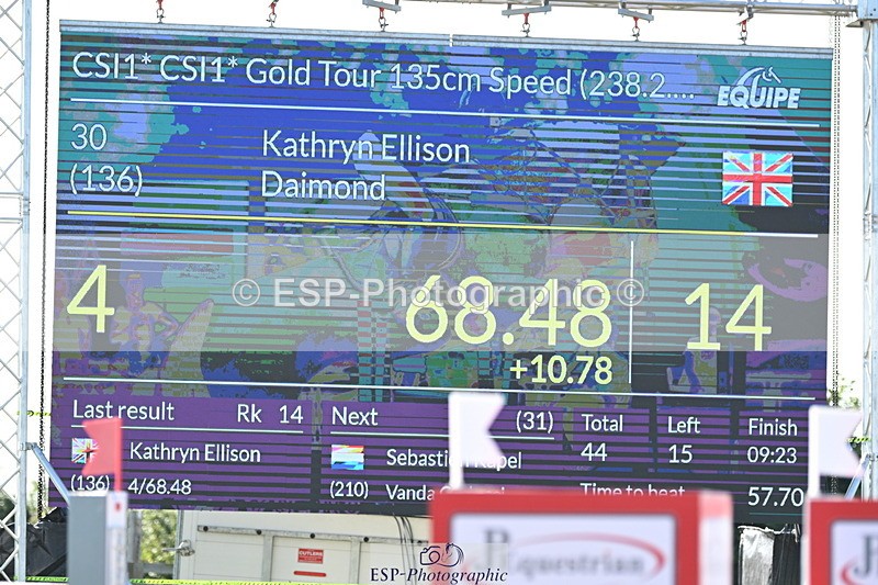 240719A-085542-09451 - Cls 18, 1 Star Gold Tour 1.35m