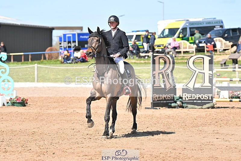 240420A-141624-11673 - Cls 7, 2 Star Medium Tour 1.35m