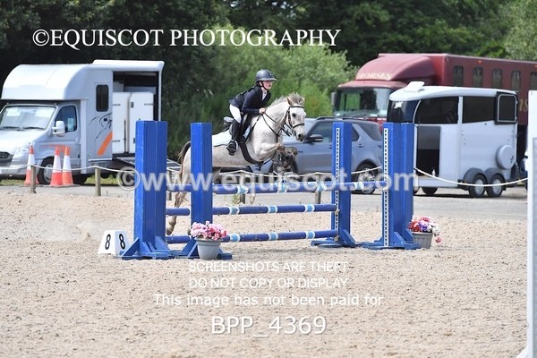BPP_4369 - CLASS 19 SUN Springboard 128cm/ 138cm Restricted Handicap