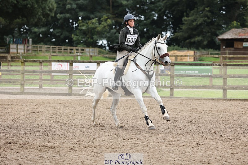 240804-144924-16108 - 606-Kate_Jupp-CARROWNURLAUR_PRIDE