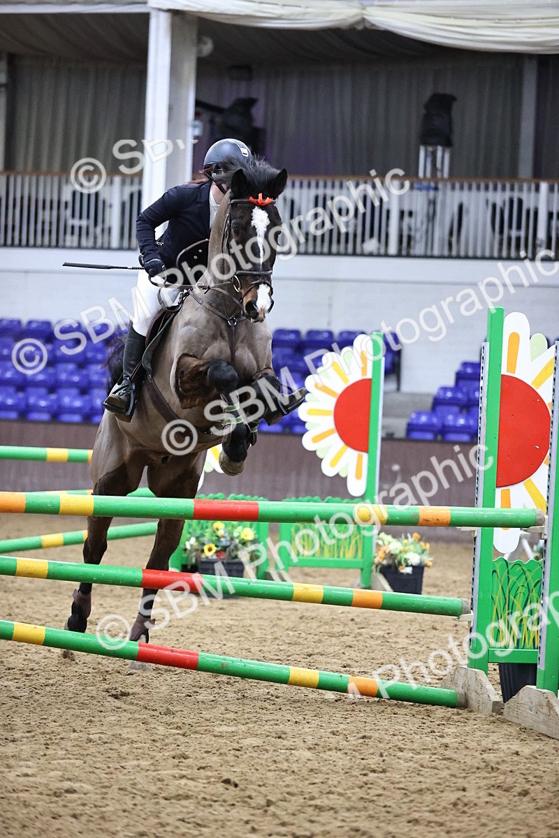 SBM_2265 - Class 8 - Nupafeed Supplements Senior Discovery/ 1m Open