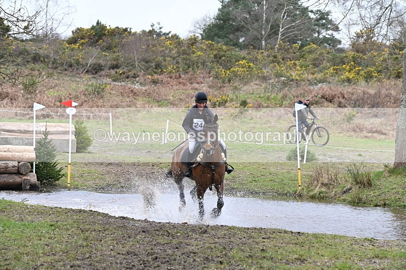 WJ6_2986 - Time 15:11 to 15:25