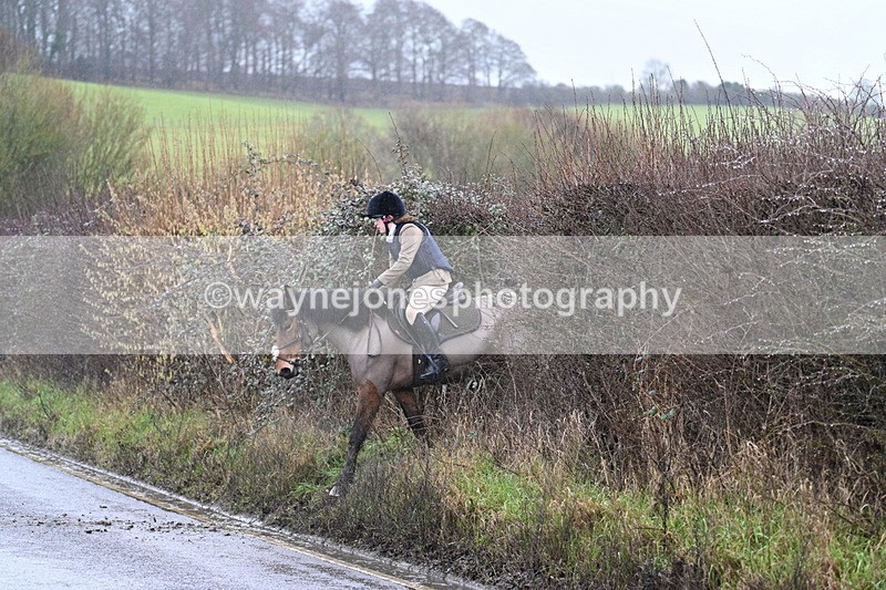 WJ7_7125 - Crossing A Camera