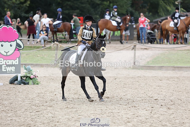 240823X-141425-18268 - 70cm R1 13.45 to 15.30