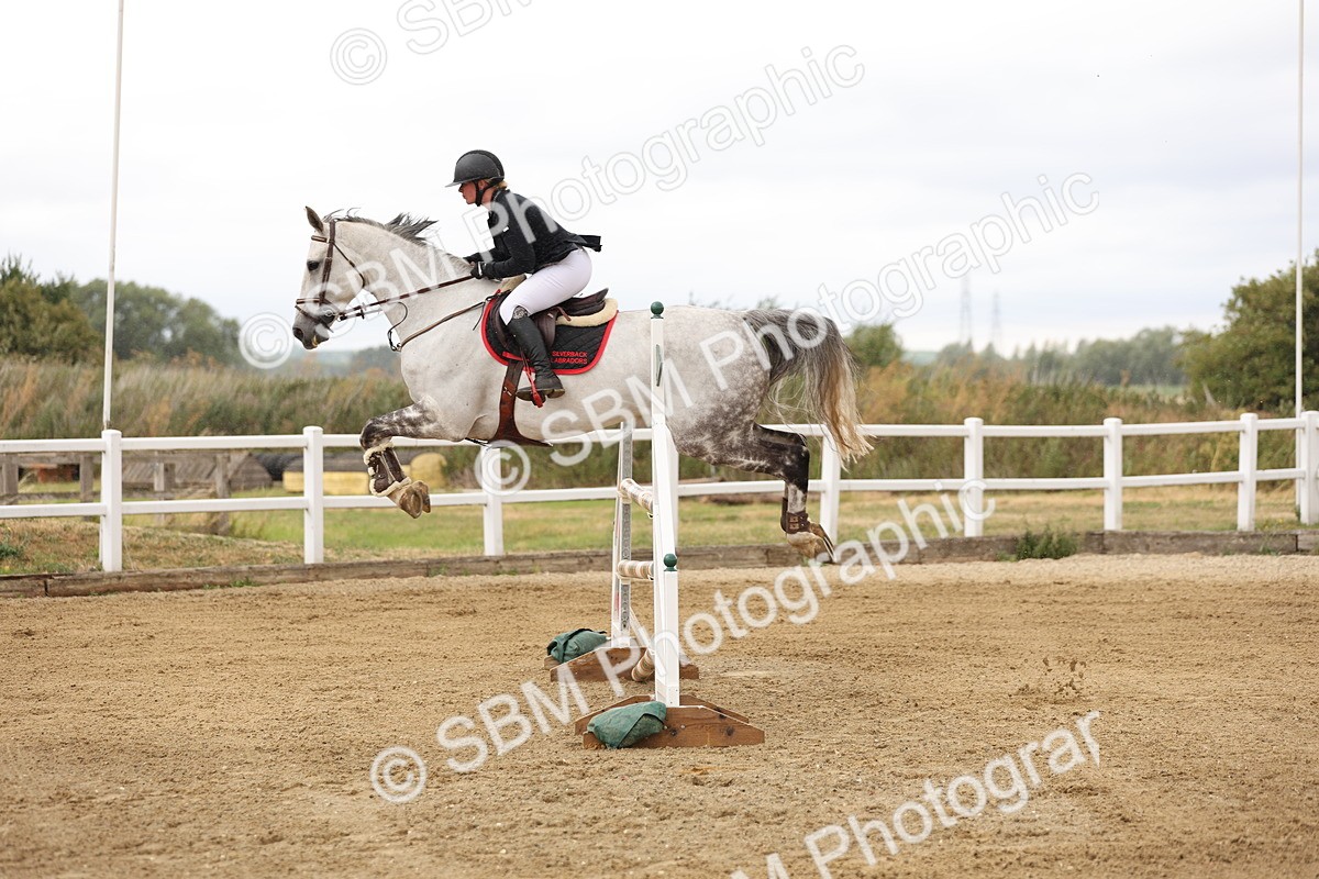 SBM_023915 - Class 6 - Senior Newcomers 1.10m