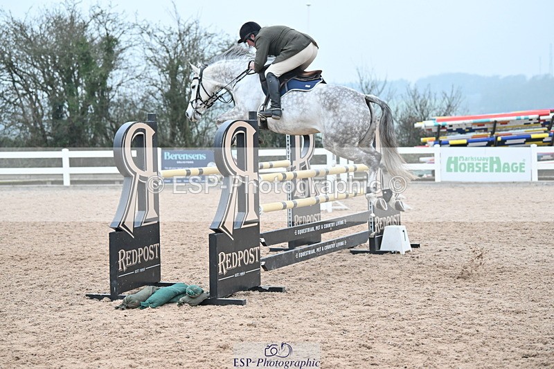 240113A-142343-02334 - Cls 13 Foxhunter and 1.20m Open