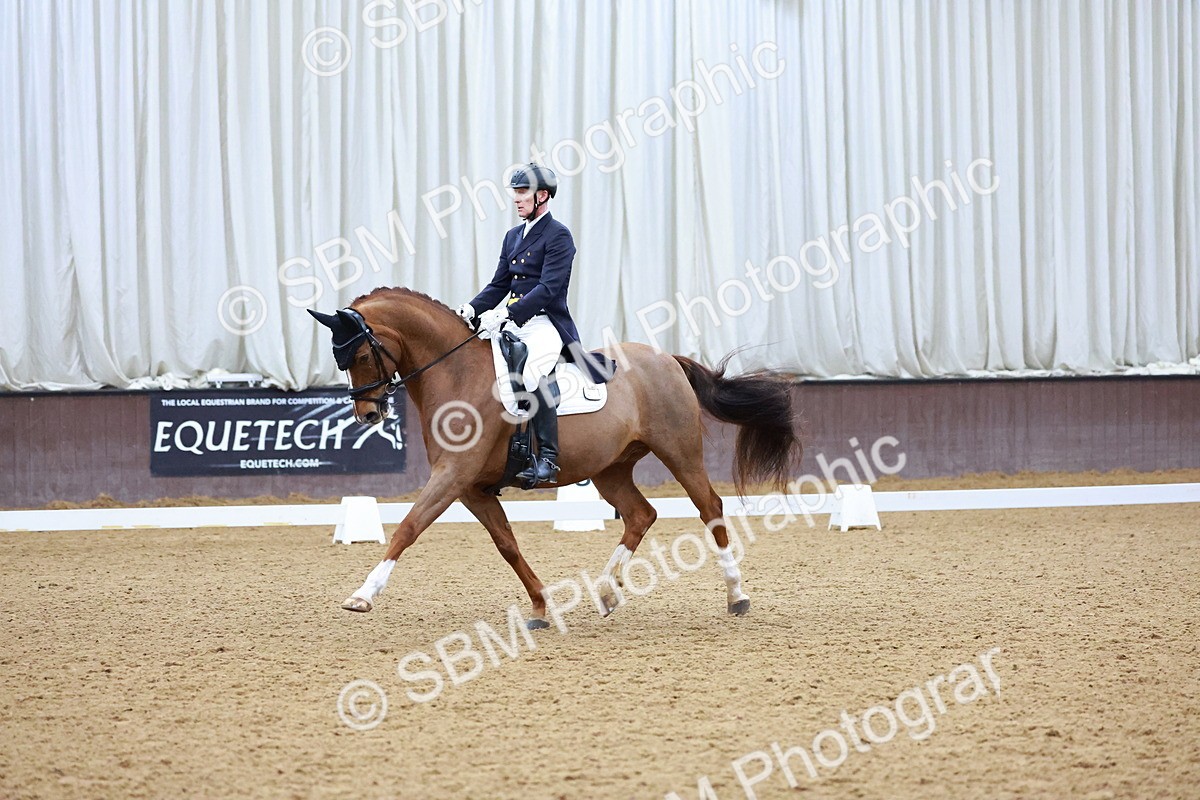 SBM_004317 - Class 17-19- FEI PSG-FEI INT