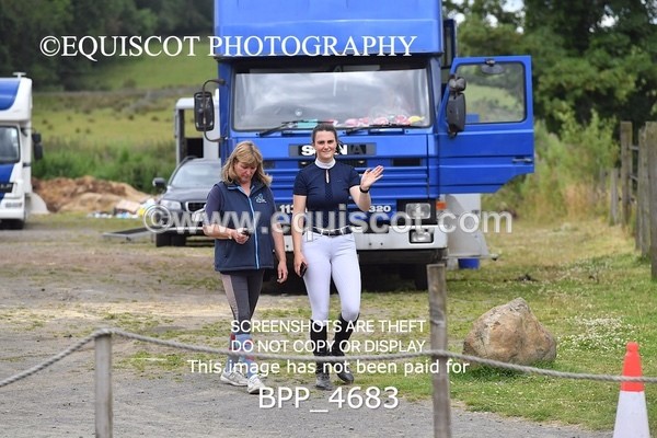 BPP_4683 - CLASS 4 Senior Discovery/ 1m Open