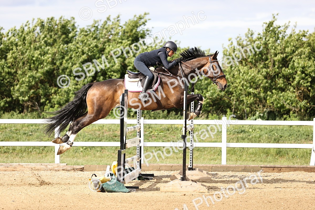 SBM_003619 - Class 13 - Senior Foxhunter - 1.20m