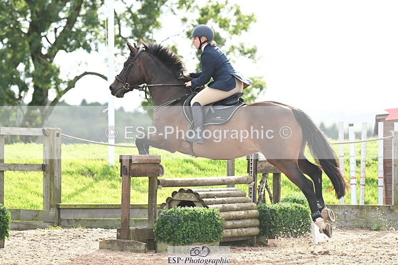 240912A-171519-02497 - Cls 7 Snr 90cm Open Speed Derby