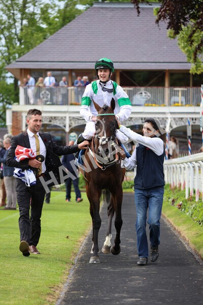 yr22052022r4-36 - Race 4: 5:05pm Sky Bet Sunday Mile
