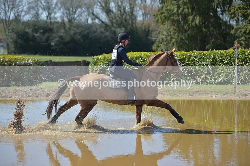 NGP_8424 - XC Time 13:35 to 13:40