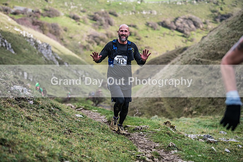 Litton-627 - Litton Christmas Cracker Fell Race (Limestone Series) Sunday 14th December 2025