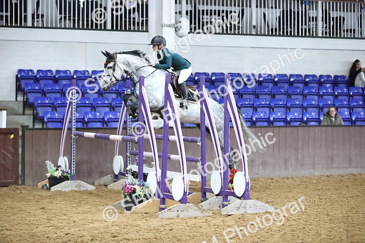 SBM_003222 - Class 11 - Senior Newcomers 1.10m