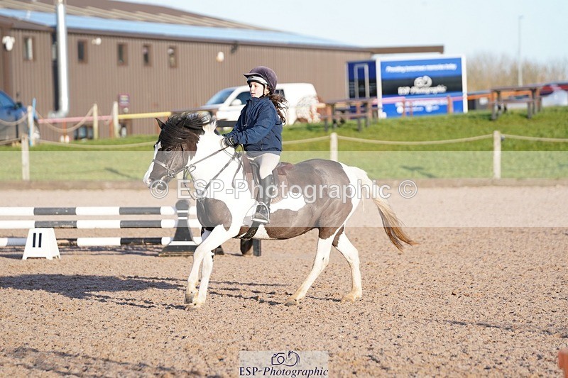 250125-102318-00946 - Clear Round 40cm and 50cm