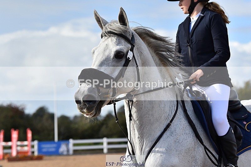 231014A-144328-05341 - Cls 15 1.05m Amateur Q 2nd R