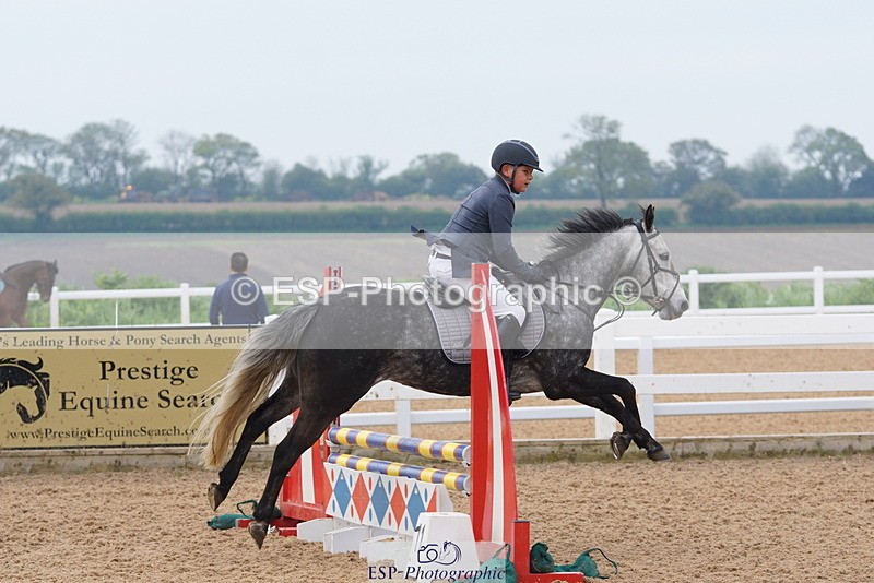 230513A-082918-00129 - Cls 1 Pony Intro 70cm