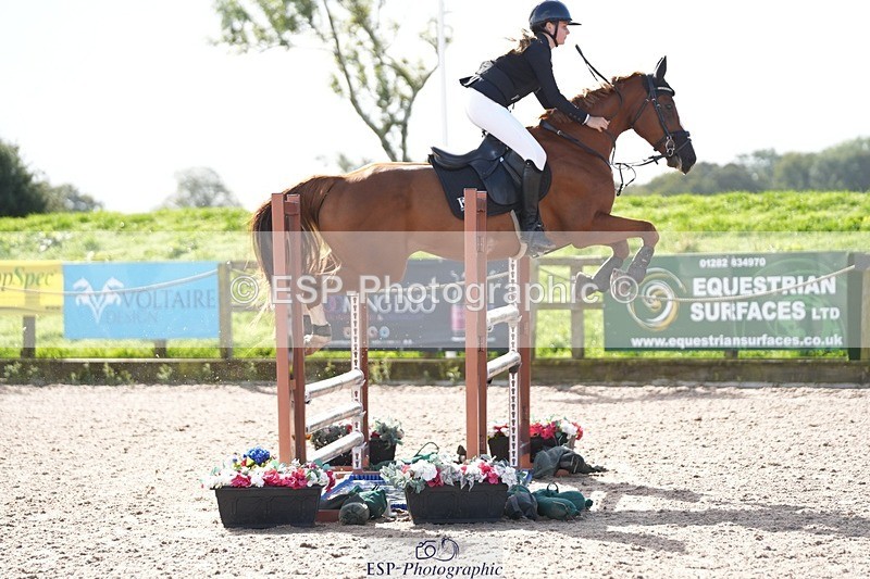 250913-102707-06163 - Cls 14 Snr Newcomers