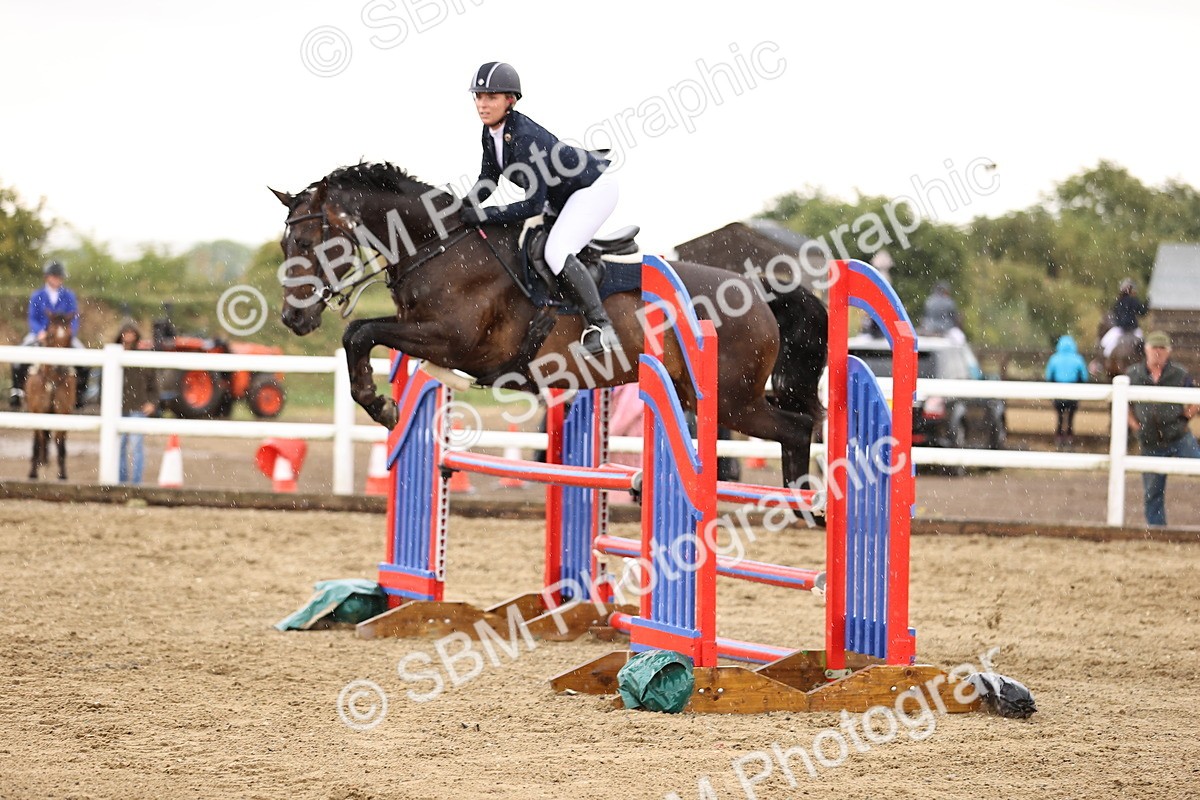 SBM_025080 - Class 9 - Senior British Novice - 90cm