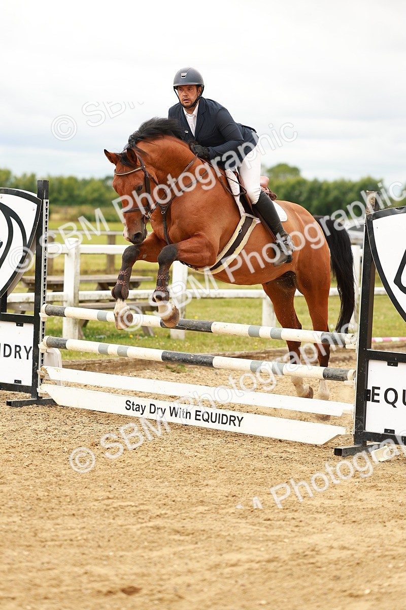 SBM_001772 - Class 9 - Senior British Novice - 90cm