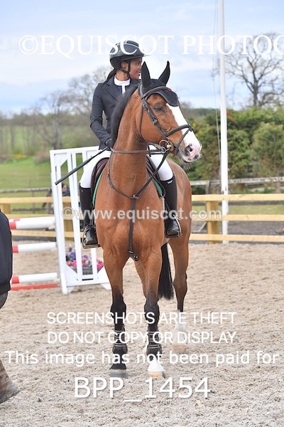 BPP_1454 - CLASS 15 SAT Senior BritiNovice/ 90cm Open