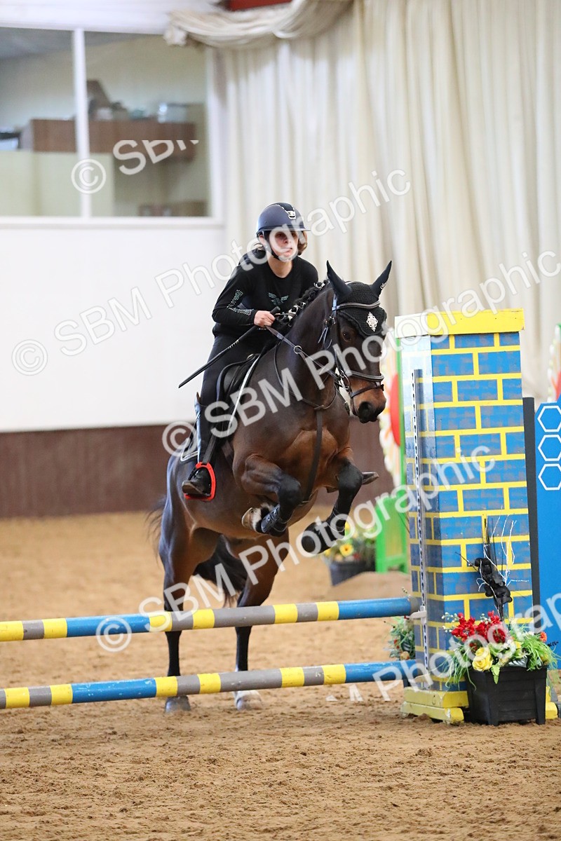 SBM_001933 - Class 3 - Horse & Hound