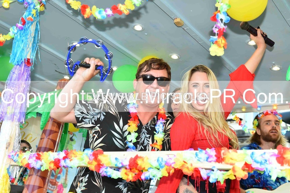 SH4_3448 - Carnival Procession.