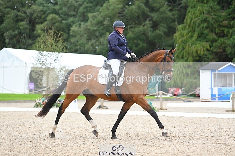 230813-171437-08601 - Cls 14 Medium Silver 16.45 to End