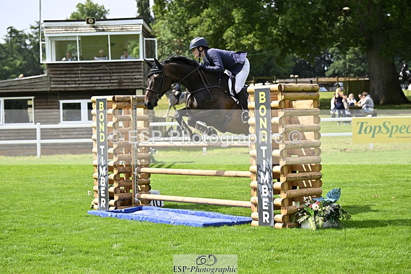 250613A-103826-00522 - Cls 1 Snr Newcomers and 1.10m Open